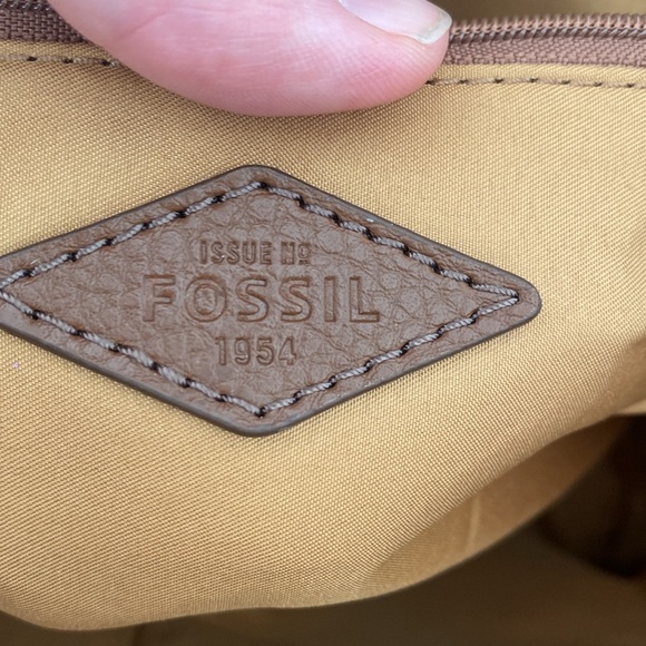 Fossil Tote - Cloth - Picture 5 of 8